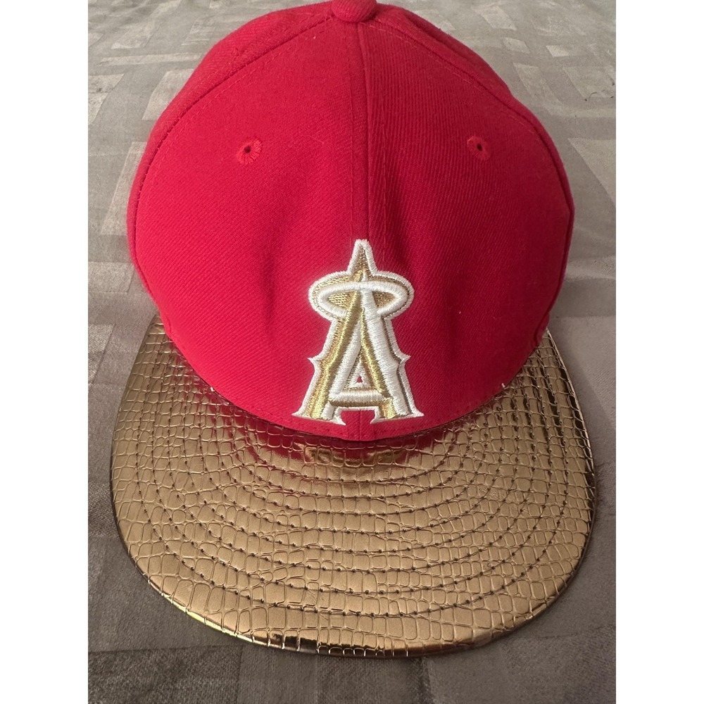 New Era 59Fifty Los Angeles Angels MLB Metallic Gold Flat Bill Fitted Hat 7 1/4